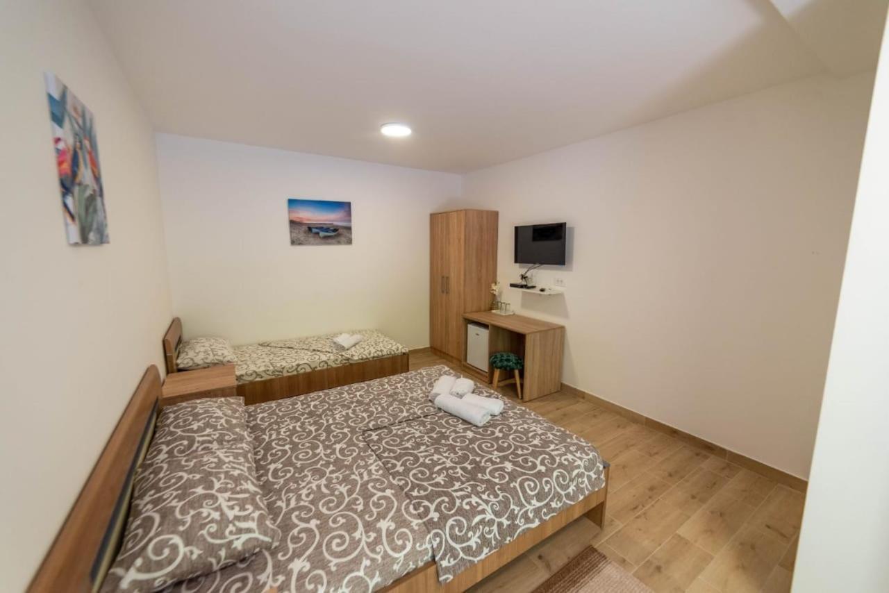 Sljivo Apartmani Херцег-Нови Экстерьер фото