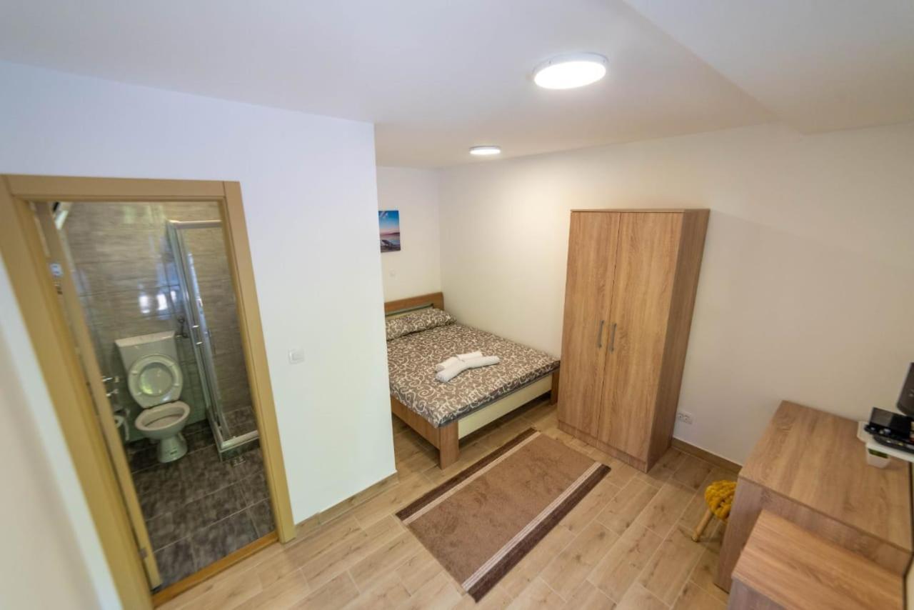 Sljivo Apartmani Херцег-Нови Экстерьер фото