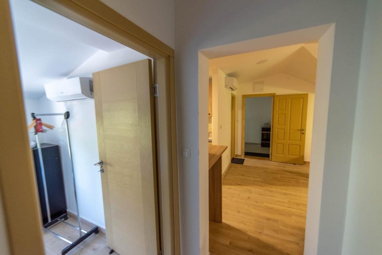 Sljivo Apartmani Херцег-Нови Экстерьер фото